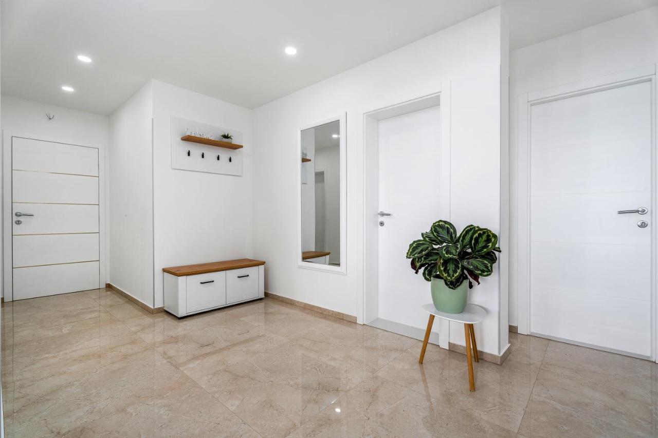 Apartmani Marko 오미스 외부 사진