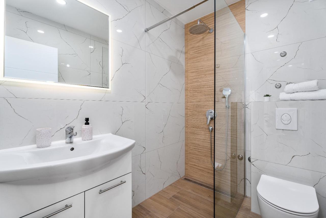 Apartmani Marko 오미스 외부 사진