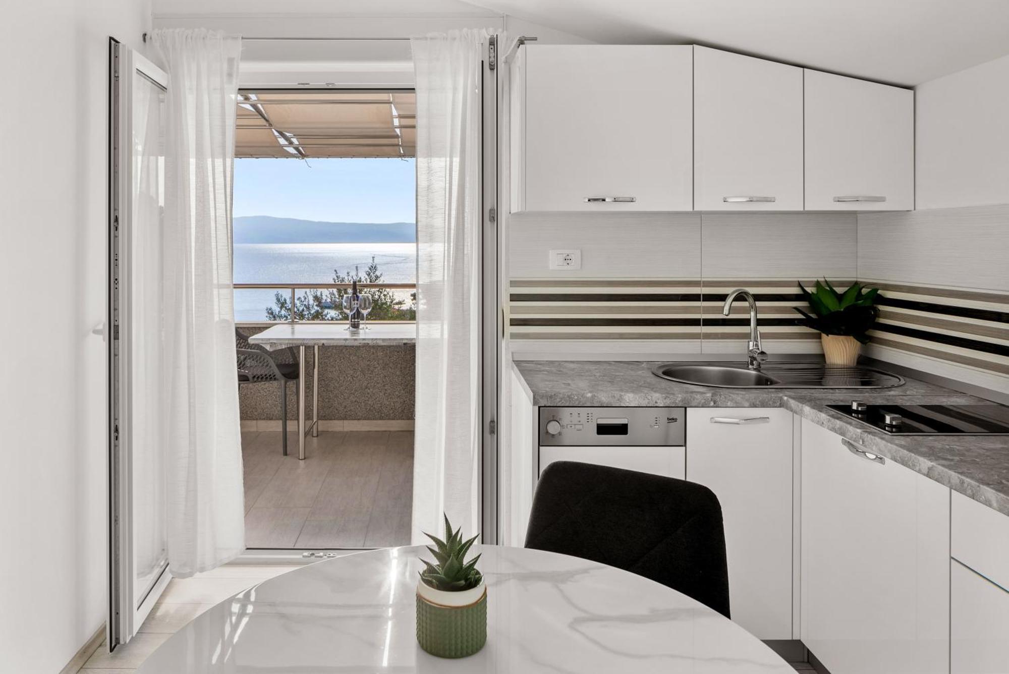 Apartmani Marko 오미스 외부 사진